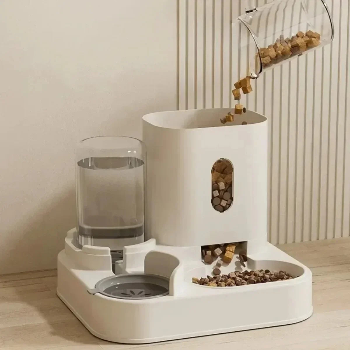 Automatic Pet Feeder & Water Dispenser – Large Capacity Feeding Station