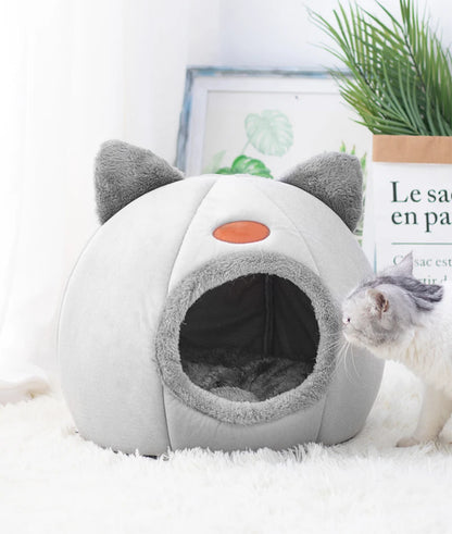 Winter Cozy Pet Cave – Deep Sleep Bed for Cats & Small Dogs